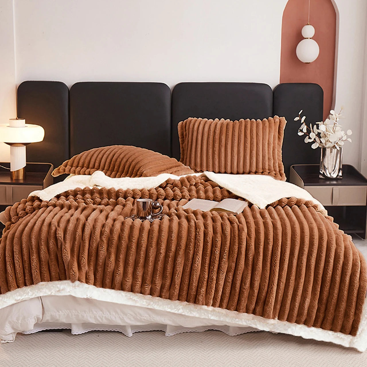 1pc Full/ Queen Size Weighted Fleece Blanket -Soft, Warm, Throw 8lbs With Sherpa